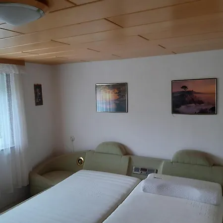 Haus Sonnenschein *